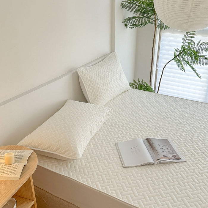 Fitted sheet 200*220cm with two Pillowcases-BSK05