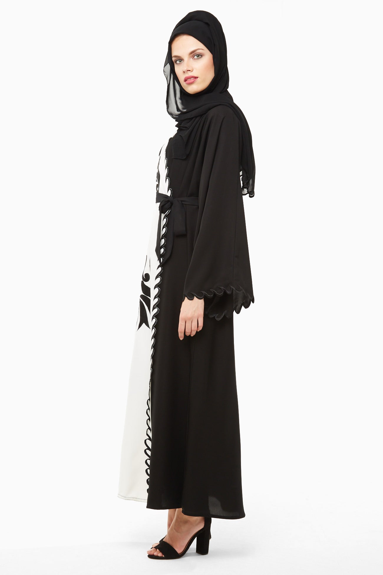 Dubai-made Nukhbaa brand Abaya a reflection of Dubai's luxury fashion scene-SQ3A
