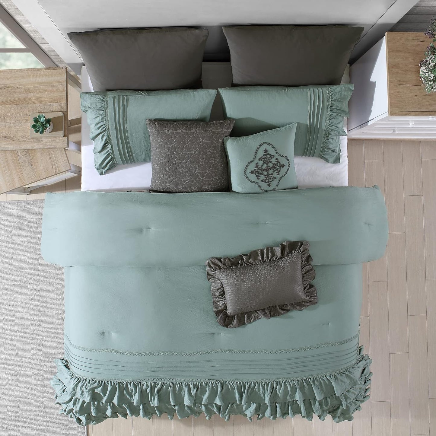 Queen size Comforter Set 9Pieces-5C6PQ9