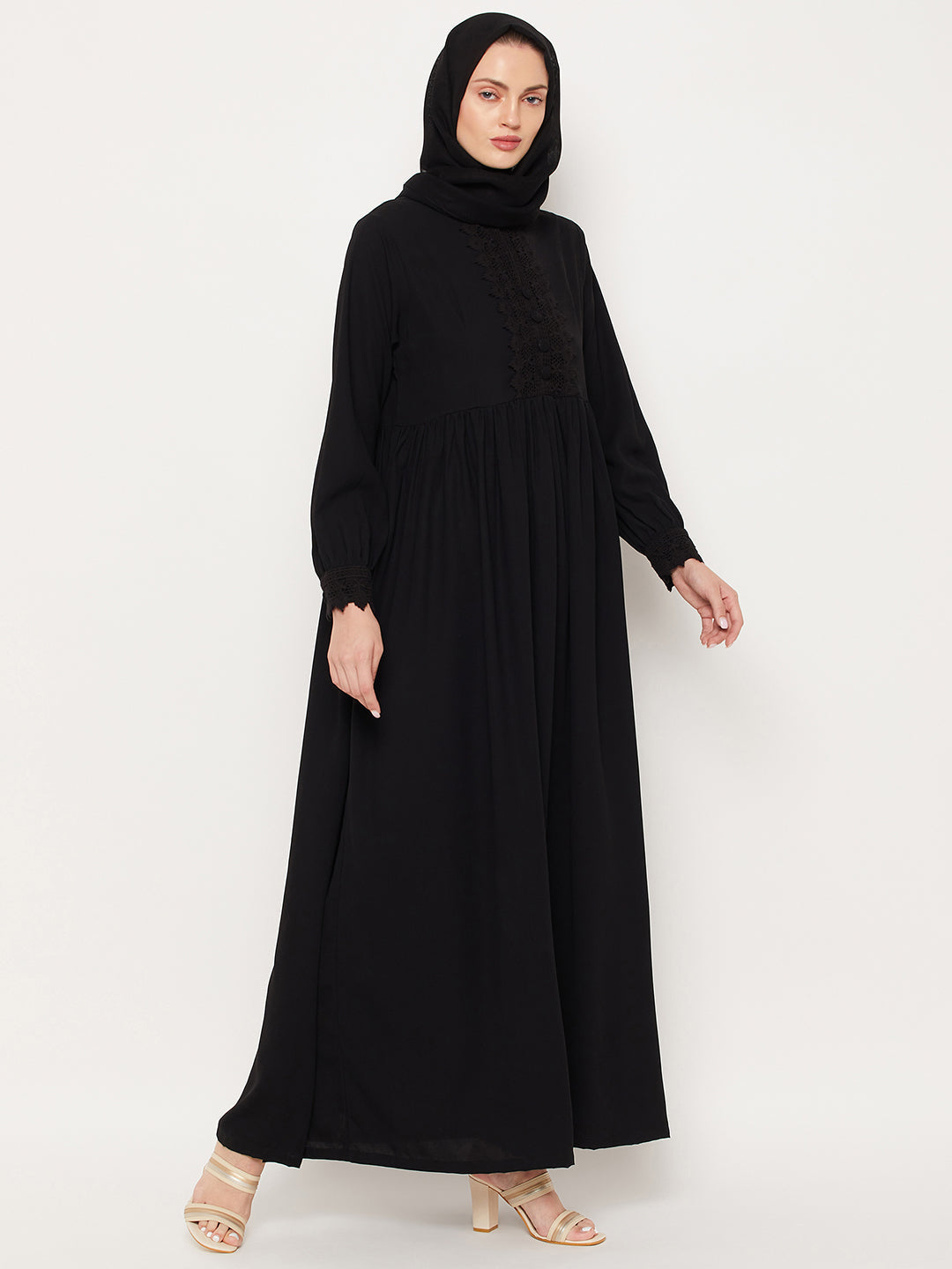 Black Closed Abaya